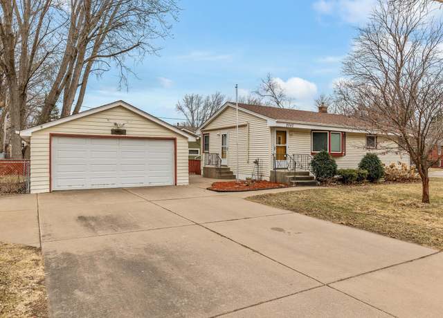 Property at 2040 Radatz Ave, North Saint Paul, MN 55109, 3 beds, 1 bath