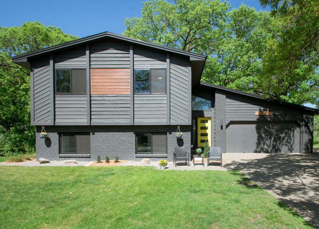 Property at 2585 White Oak Cir, Monticello, MN 55362, 4 beds, 3 baths