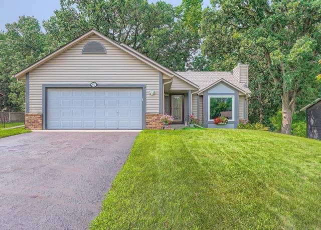 Property at 4745 Narvik Dr, Eagan, MN 55122, 3 beds, 2 baths