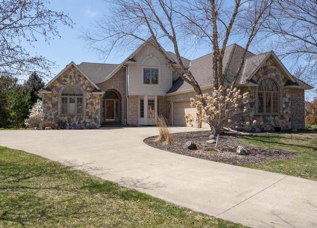 Property at 2265 Thrushwood Cir, Victoria, MN 55386, 4 beds, 3 baths