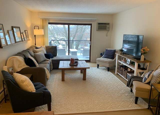 Property at 2800 Hillsboro Ave N #316, New Hope, MN 55427, 1 bed, 1 bath