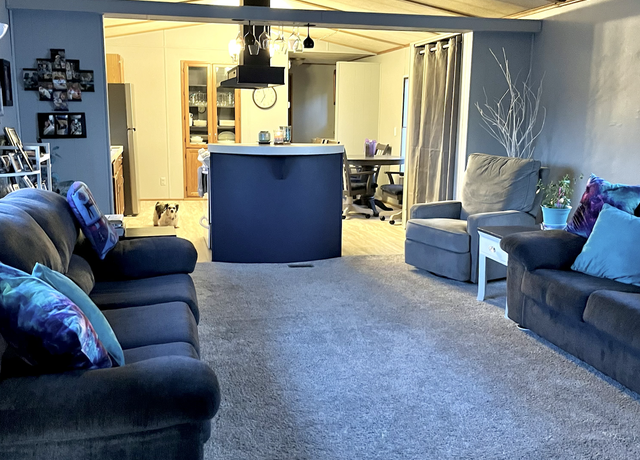 Property at 1323 Pine Tree Dr, Maplewood, MN 55119, 2 beds, 2 baths
