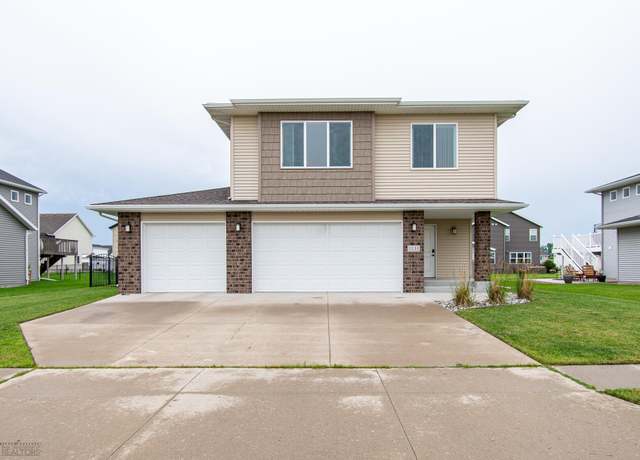 Property at 1131 29 Ave W, West Fargo, ND 58078, 3 beds, 3 baths