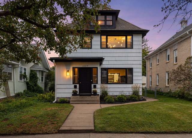 Property at 1127 5th St NE, Minneapolis, MN 55413, 4 beds, 2 baths