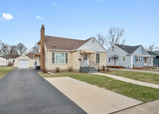 Property at 762 California Ave W, Saint Paul, MN 55117, 3 beds, 1 bath