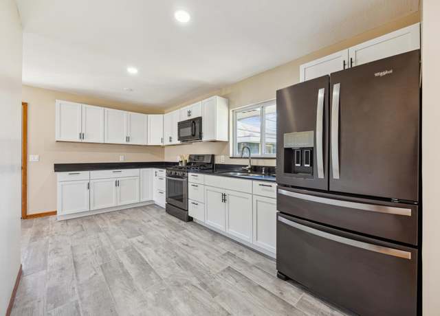 Property at 1378 Skywood Ln NE, Fridley, MN 55421, 5 beds, 3 baths