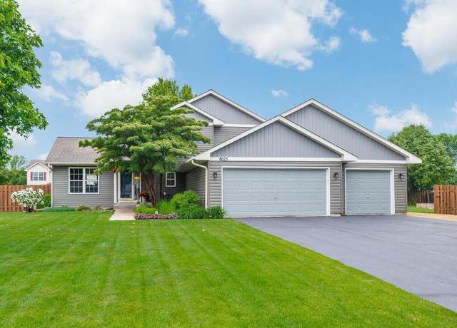 Property at 8023 Greenbriar Ct, Woodbury, MN 55125, 4 beds, 3 baths