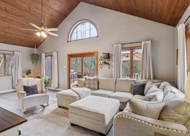 Property at W9589 295th Ave, Diamond Bluff, WI 54014, 4 beds, 2 baths