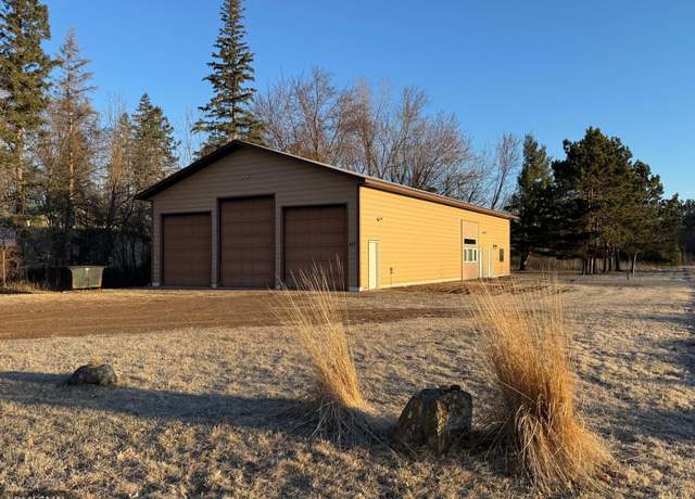 Property at 407 1st St NE, Hinckley, MN 55037, 1 bed, 1 bath