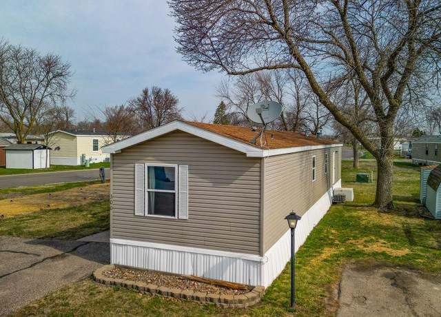 Property at 300 Kingsway Dr, North Mankato, MN 56003, 2 beds, 2 baths