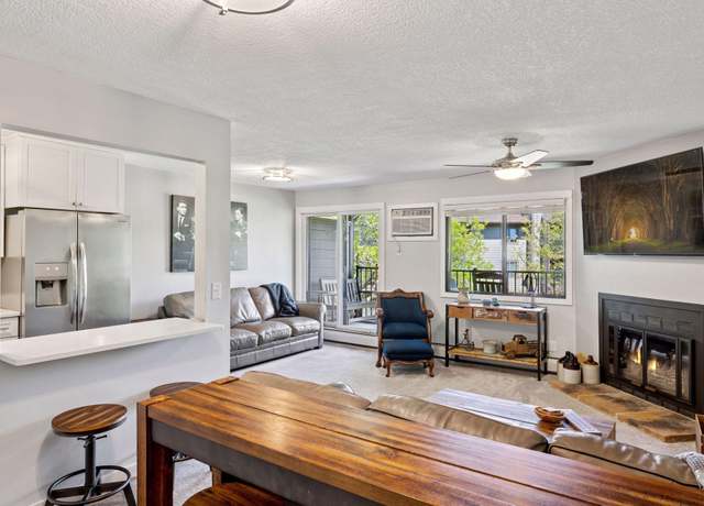 Property at 7501 W 101st St #311, Bloomington, MN 55438, 2 beds, 1 bath