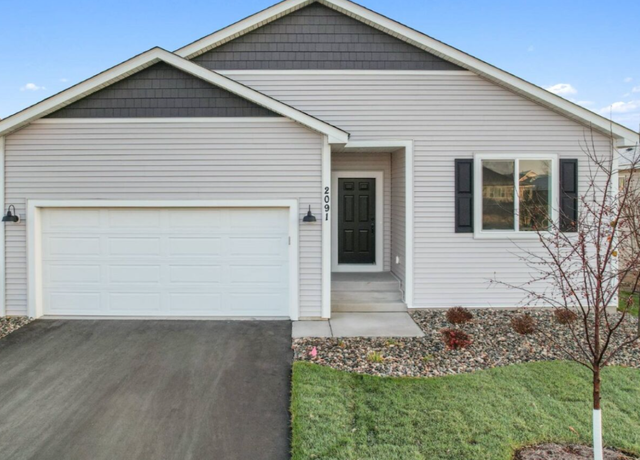 Property at 2109 Westpointe Dr, Hastings, MN 55033, 4 beds, 3 baths