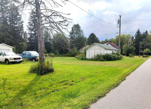 Property at 10 5th Ave SW, Cook, MN 55723
