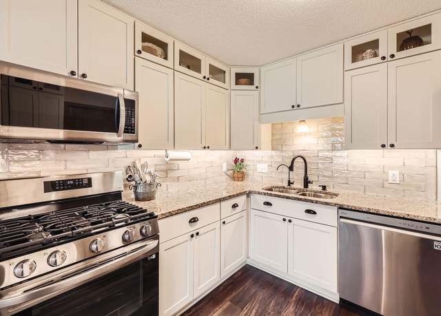 Property at 3575 156th St W, Rosemount, MN 55068, 2 beds, 1 bath