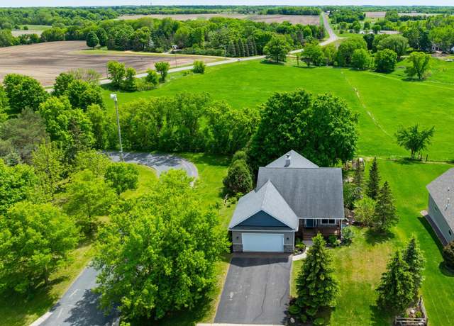 Property at 721 Quail Pkwy, Watertown, MN 55388, 3 beds, 3 baths