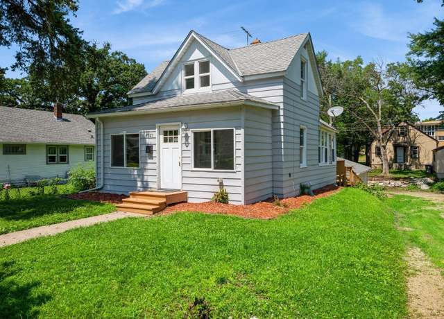 Property at 1747 York Ave, Saint Paul, MN 55106, 4 beds, 2 baths