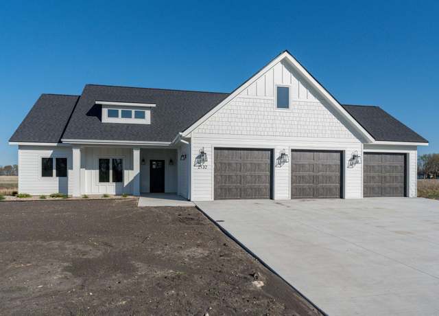 Property at 2132 Deerwood Dr, North Mankato, MN 56003, 3 beds, 2 baths