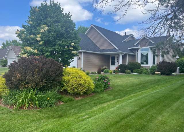 Property at 2413 Hydram Ave N, Oakdale, MN 55128, 4 beds, 3 baths