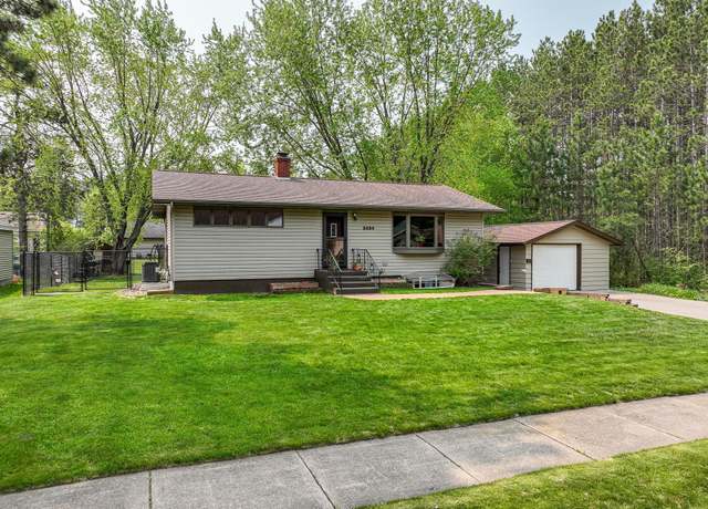 Property at 1424 Summit Ave, Cloquet, MN 55720, 3 beds, 2 baths