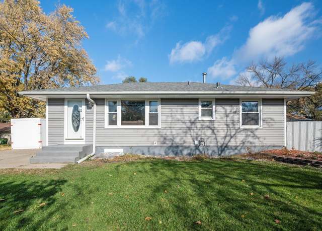 Property at 447 112th Ln NW, Coon Rapids, MN 55448, 4 beds, 2 baths