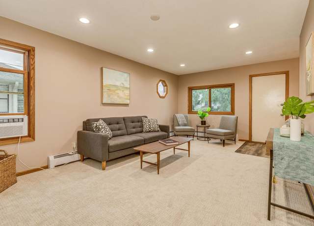 Property at 2239 10th St, White Bear Lake, MN 55110, 1 bed, 1 bath