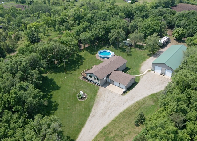 Property at 26080 104th St NW, Livonia Twp, MN 55398, 6 beds, 4 baths