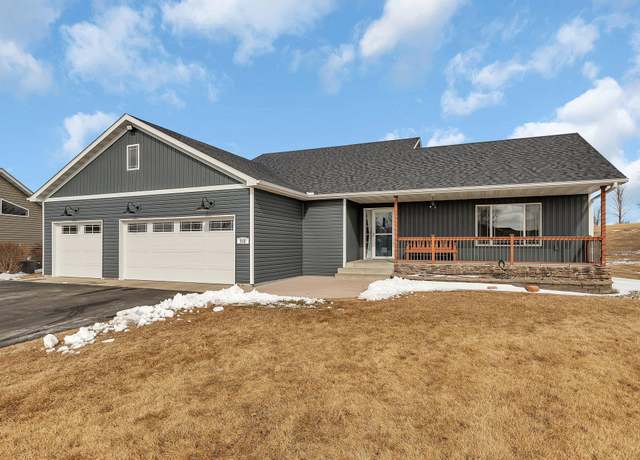 Property at 212 Victory Ave, Sartell, MN 56377, 3 beds, 2 baths