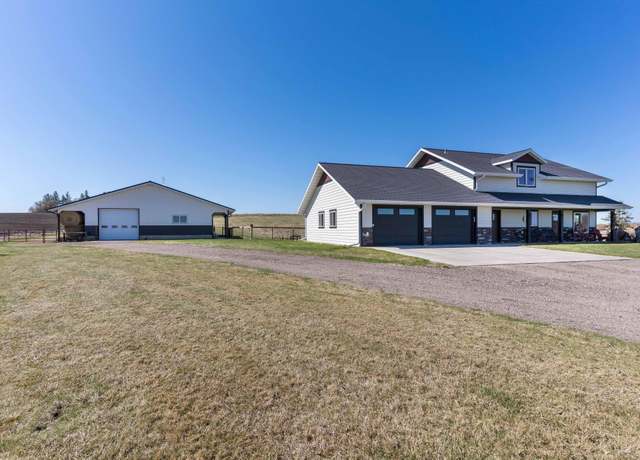 Property at 23774 Hidden Lake Ln, Dane Prairie Twp, MN 56537, 2 beds, 3 baths