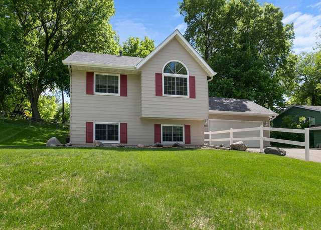 Property at 706 Schubert Dr, Buffalo, MN 55313, 3 beds, 2 baths