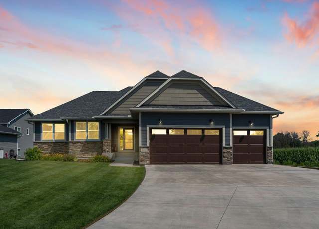 Property at 6860 Dupre Rd, Centerville, MN 55038, 3 beds, 3 baths