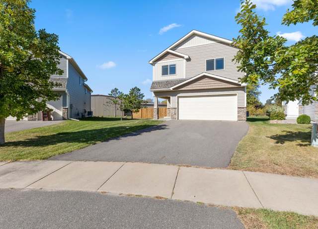 Property at 740 King Ct, Brainerd, MN 56401, 3 beds, 2 baths