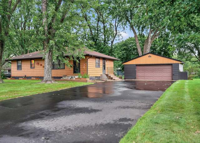 Property at 7032 Georgia Ave N, Brooklyn Park, MN 55428, 3 beds, 2 baths