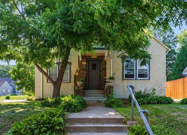 Property at 2101-2103 Vincent Ave N, Minneapolis, MN 55411, 6 beds, 2 baths