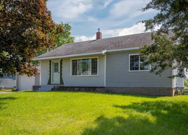 Property at 709 Cypress Ave S, Braham, MN 55006, 4 beds, 2 baths