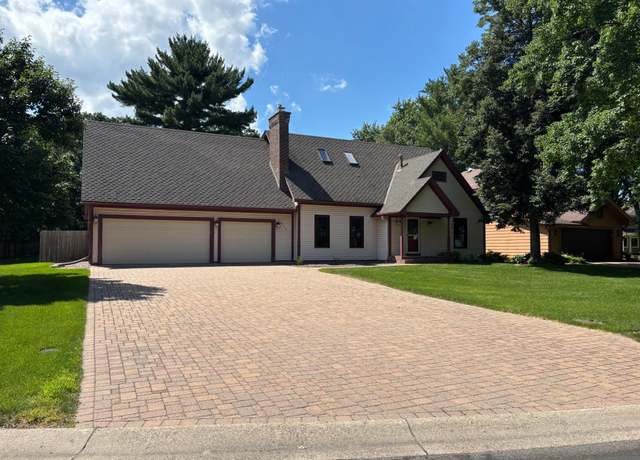 Property at 12310 Grouse St NW, Coon Rapids, MN 55448, 3 beds, 4 baths