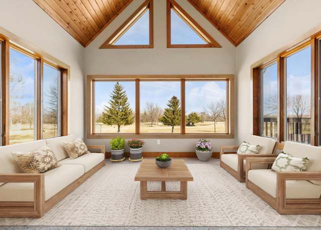 Property at 206 Fairway Cir, Glencoe, MN 55336, 4 beds, 3 baths