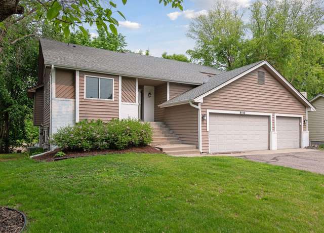 Property at 8550 Saratoga Ln, Eden Prairie, MN 55347, 6 beds, 4 baths