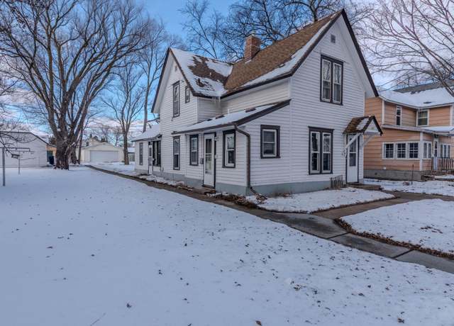Property at 719 4th St NE, Little Falls, MN 56345, 4 beds, 3 baths