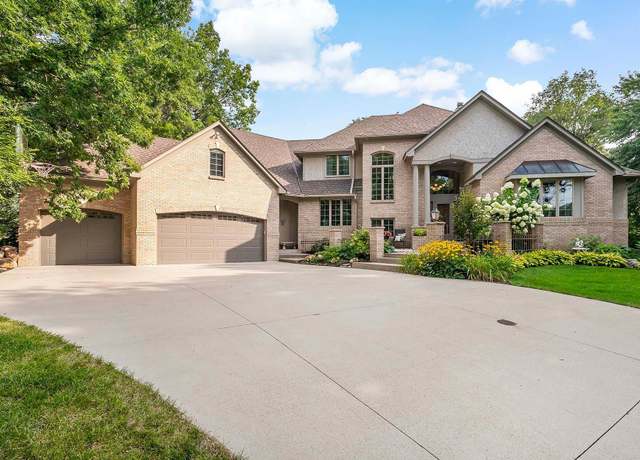 Property at 17854 Lanesboro Ct, Lakeville, MN 55044, 3 beds, 4 baths