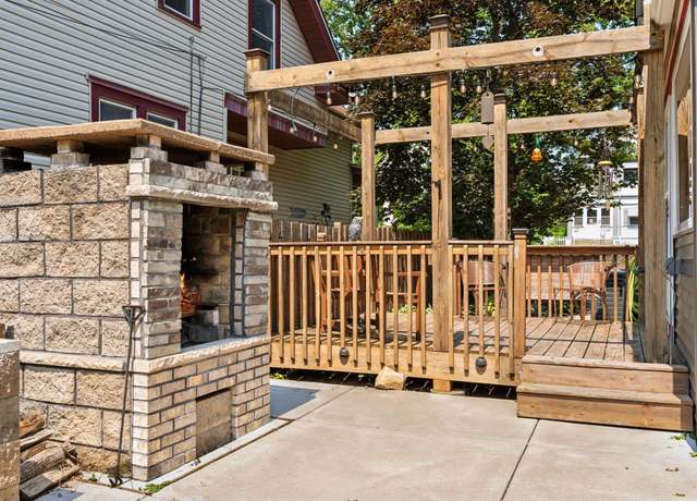 Property at 1929 3rd Ave N, Minneapolis, MN 55405, 2 beds, 1 bath