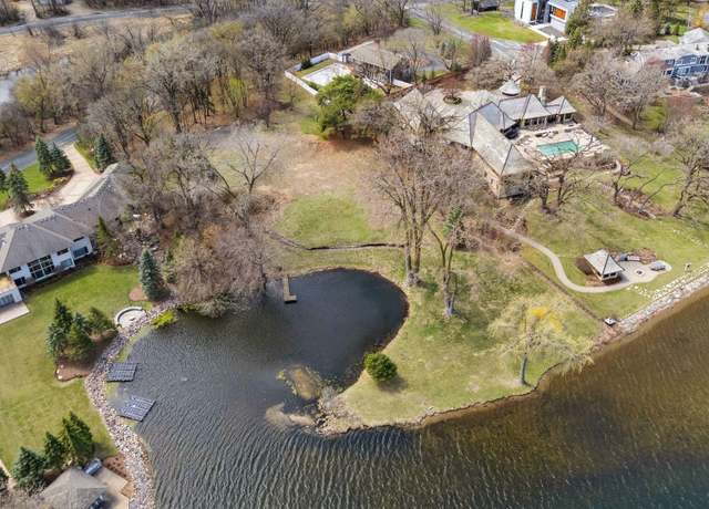 Property at 6851 Beach Rd, Eden Prairie, MN 55344