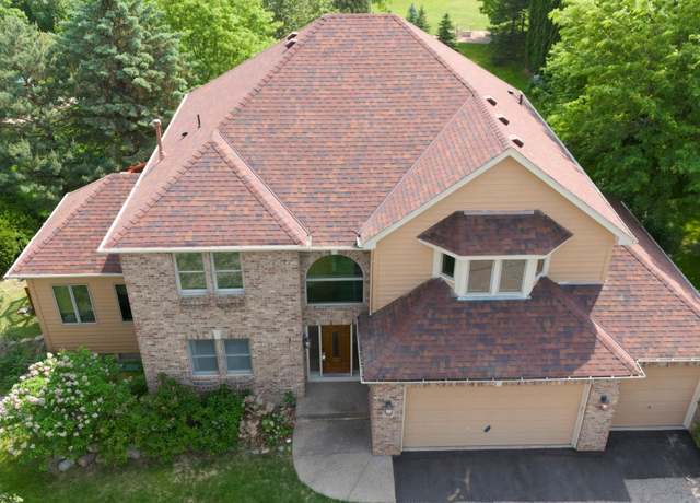 Property at 2505 Christian Dr, Chaska, MN 55318, 5 beds, 4 baths