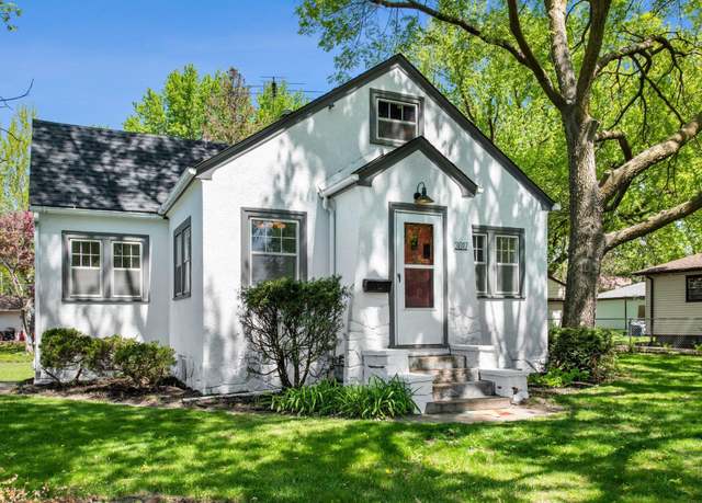 Property at 3017 32nd Ave NE, Saint Anthony, MN 55418, 3 beds, 1 bath