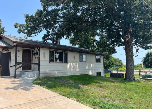 Property at 11 Cherry St N, Waite Park, MN 56387, 5 beds, 2 baths
