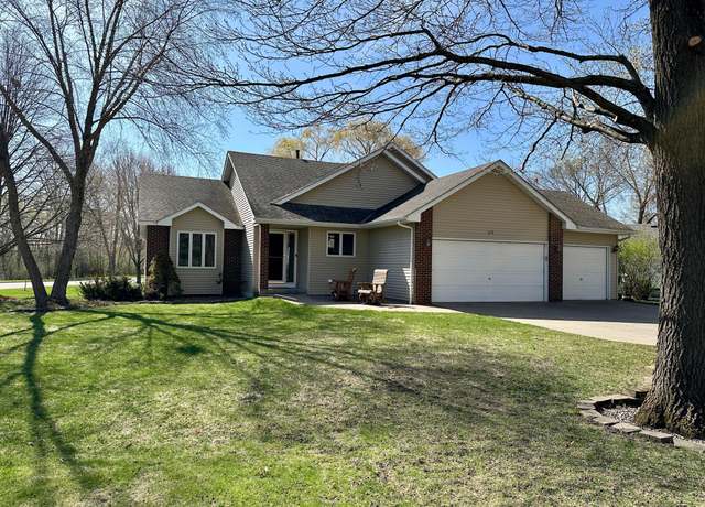 Property at 650 River Birch Pl, Lino Lakes, MN 55014, 4 beds, 4 baths