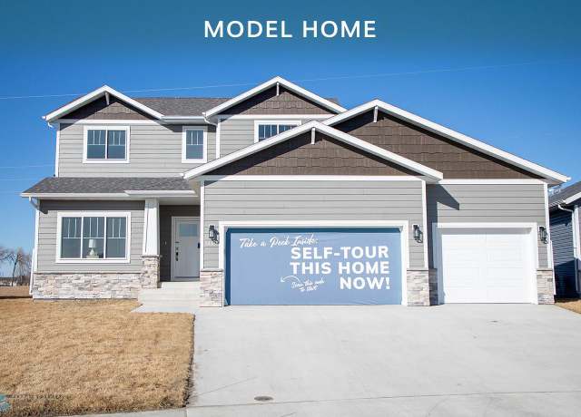 Property at 1449 66th Ave S, Fargo, ND 58104, 4 beds, 3 baths