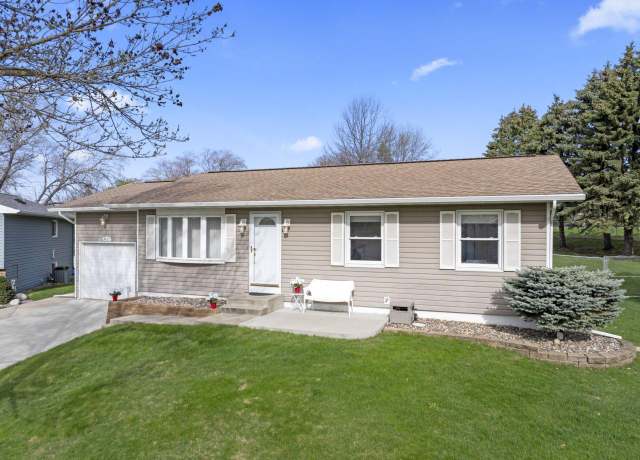 Property at 3617 13th Ave NW, Rochester, MN 55901, 3 beds, 2 baths