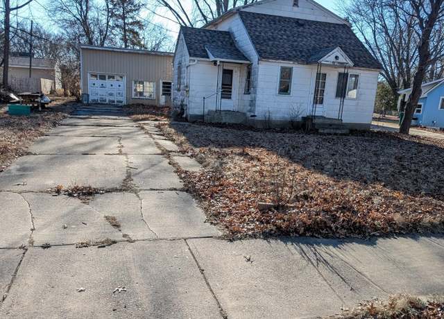 Property at 2114 5th Ave NE, Austin, MN 55912, 3 beds, 1 bath