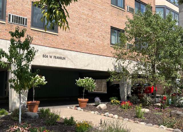 Property at 504 W Franklin Ave Unit 2C, Minneapolis, MN 55405, 1 bed, 1 bath