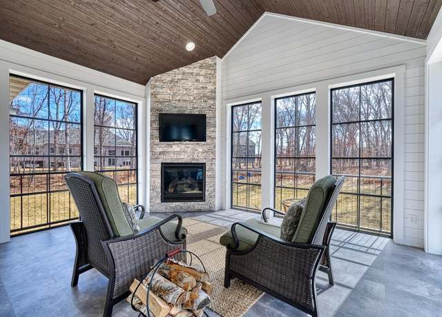 Property at 4818 145th Ave NE, Ham Lake, MN 55304, 4 beds, 3 baths